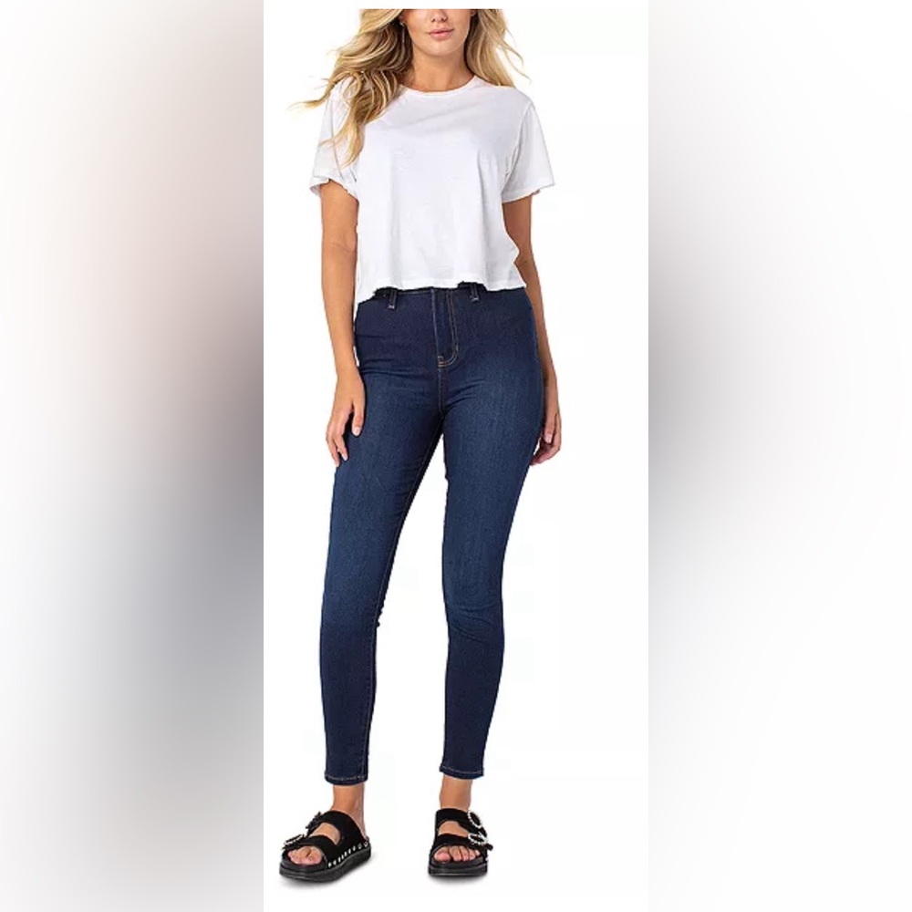 Kendall & Kylie High Rise “Skyscraper” Jeans